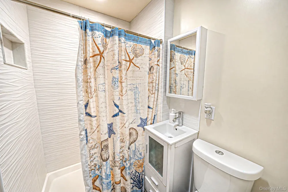 12 Allanwood Drive Shirley, NY 11967