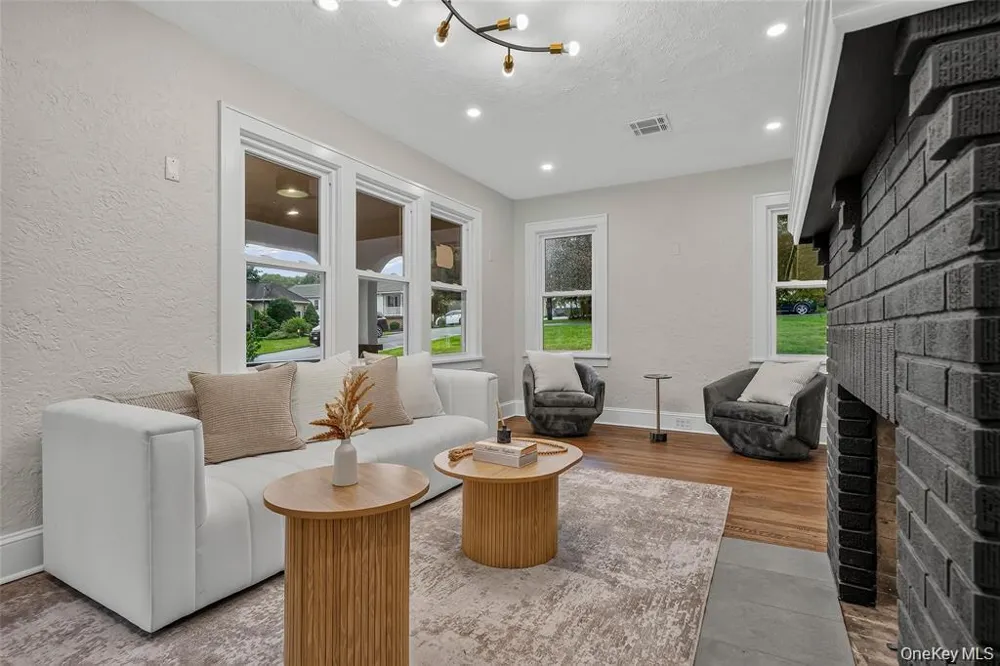 16 Maple Avenue West Nyack, NY 10994