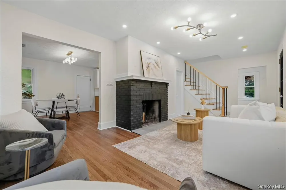 16 Maple Avenue West Nyack, NY 10994