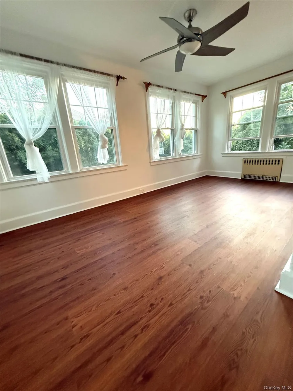 413 Fort Washington Avenue Hawthorne, NY 10532