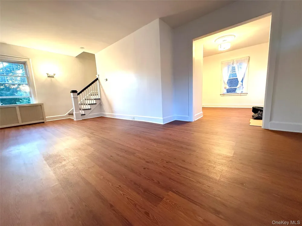 413 Fort Washington Avenue Hawthorne, NY 10532