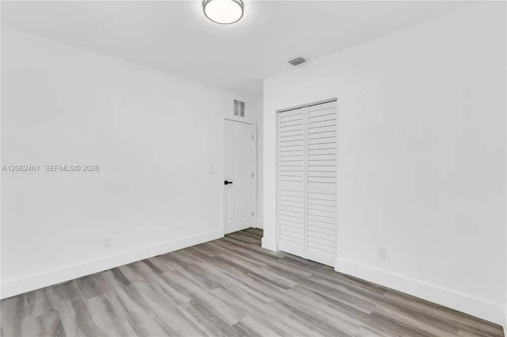 3300 SW 40th Ave West Park, FL 33023