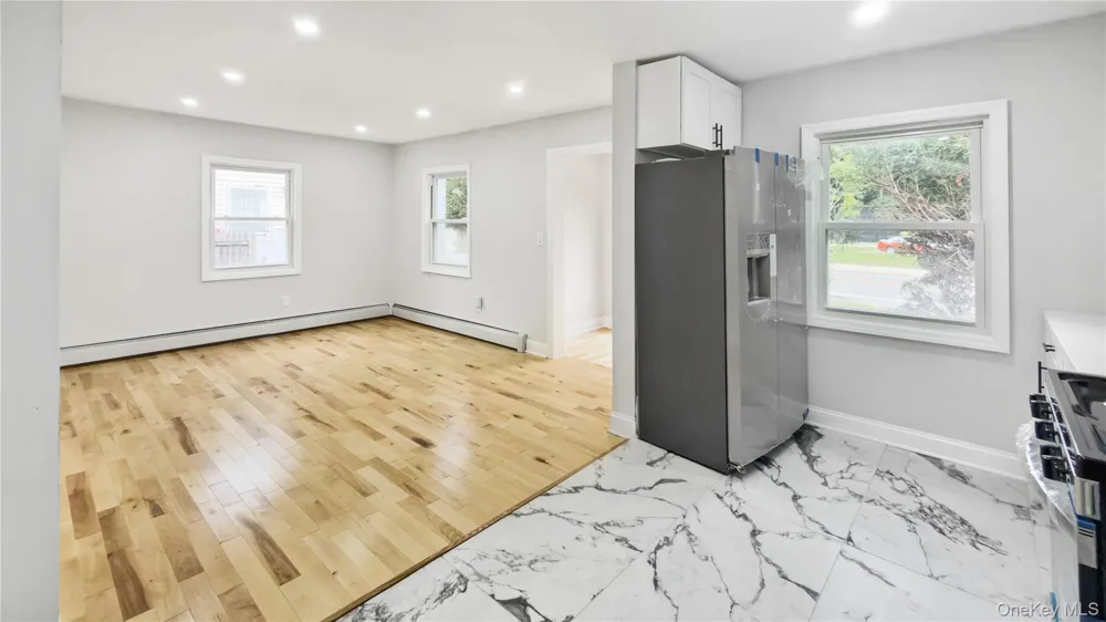 1180 Woodfield Road Rockville Centre, NY 11570