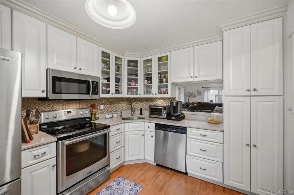 1 Goldsmith Court Washingtonville, NY 10992
