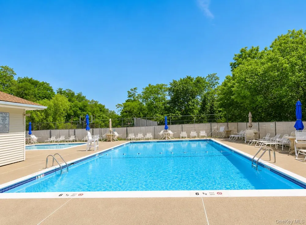 1 Goldsmith Court Washingtonville, NY 10992