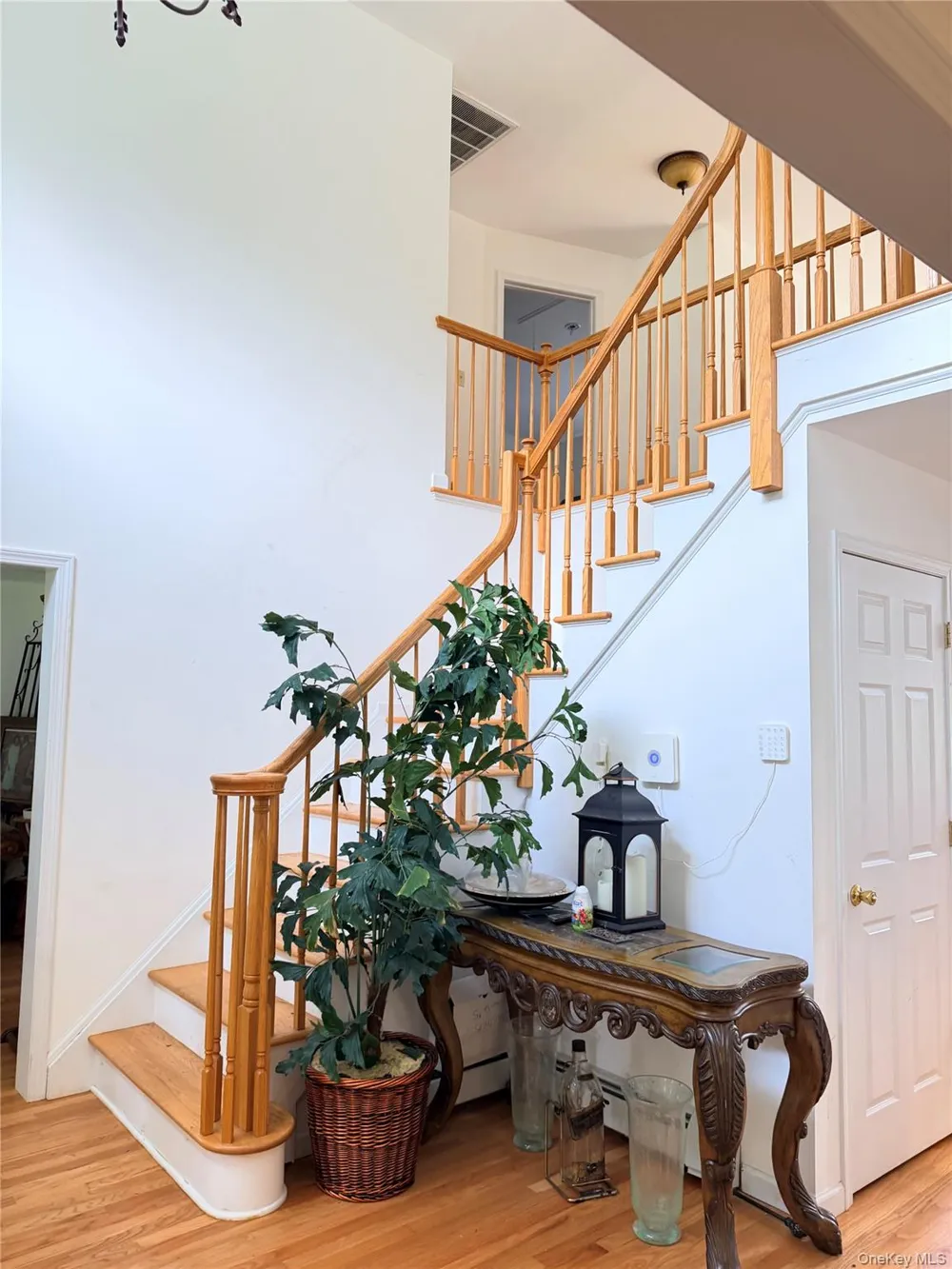 14 Clarks Lane Milton, NY 12547
