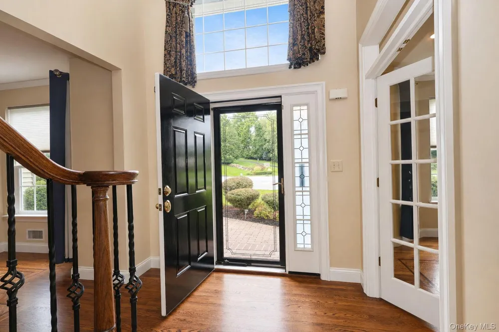 131 Winding Brook Court New Windsor, NY 12553