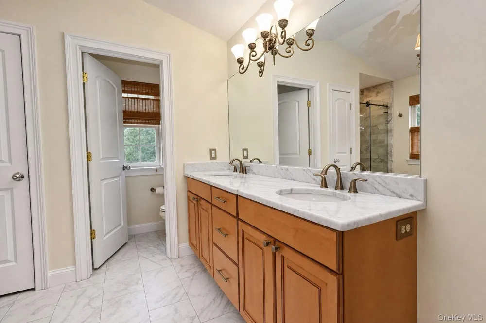 131 Winding Brook Court New Windsor, NY 12553