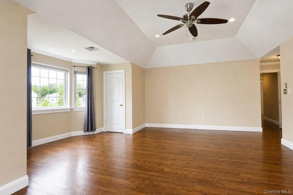 131 Winding Brook Court New Windsor, NY 12553