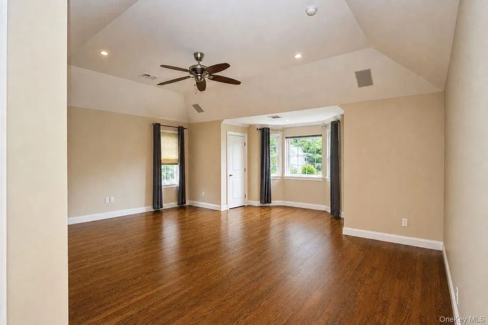 131 Winding Brook Court New Windsor, NY 12553