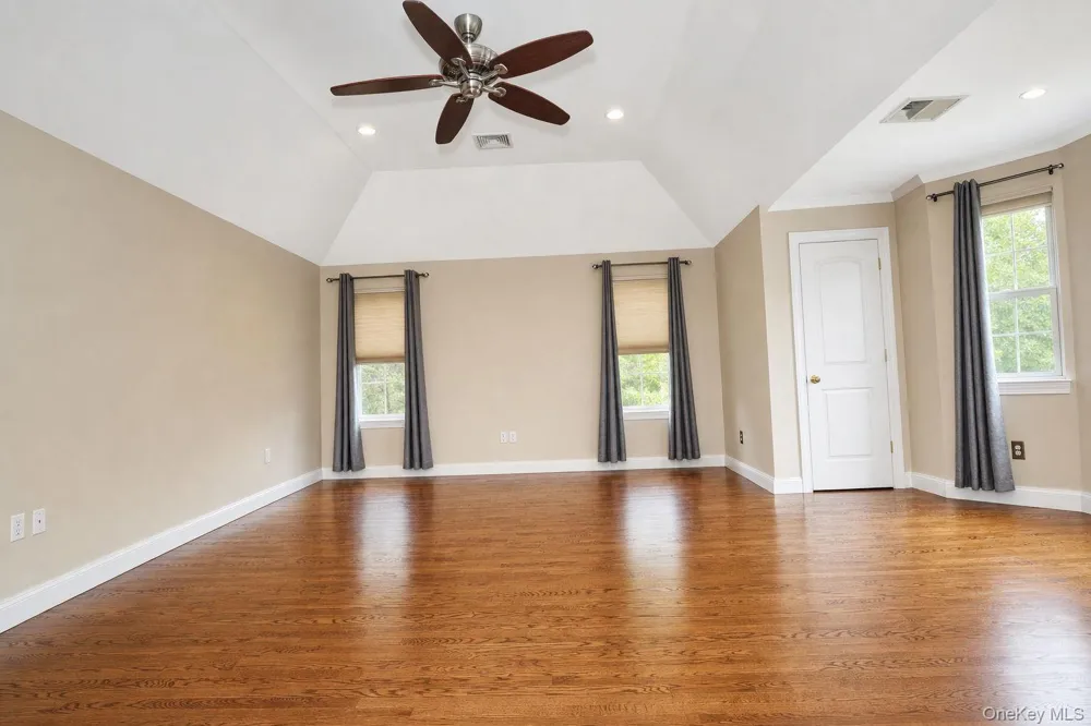 131 Winding Brook Court New Windsor, NY 12553