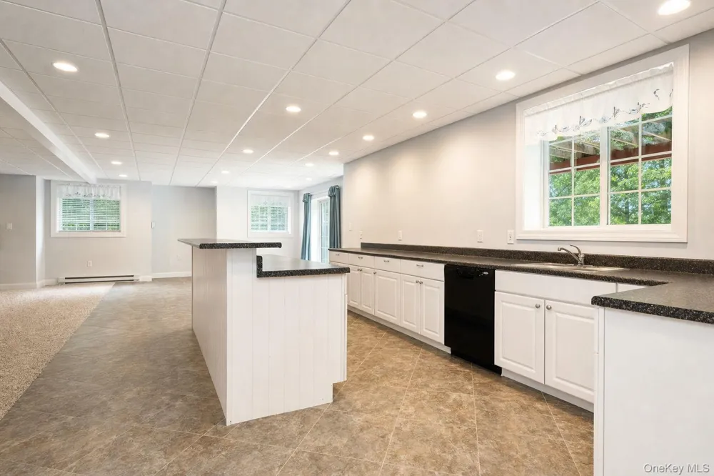 131 Winding Brook Court New Windsor, NY 12553