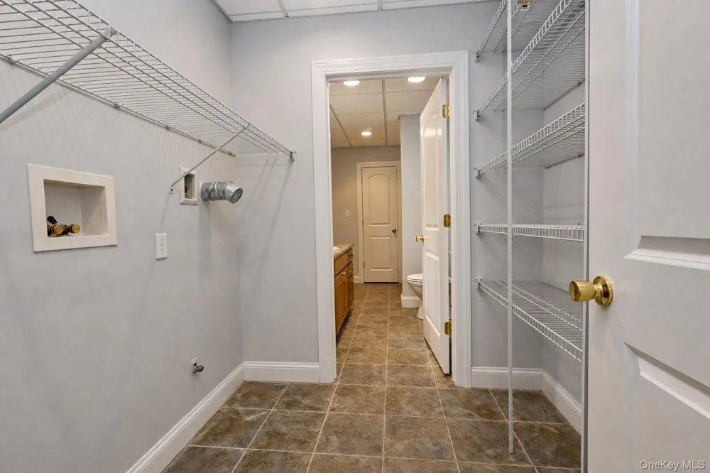 131 Winding Brook Court New Windsor, NY 12553