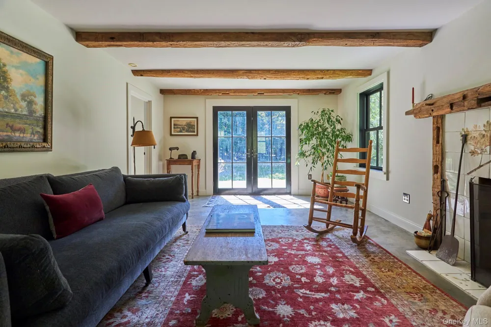 8 Old North Anson Way Stanfordville, NY 12581