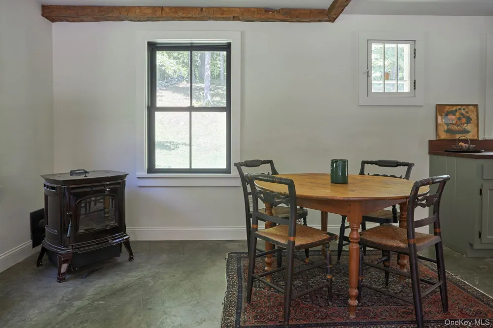 8 Old North Anson Way Stanfordville, NY 12581