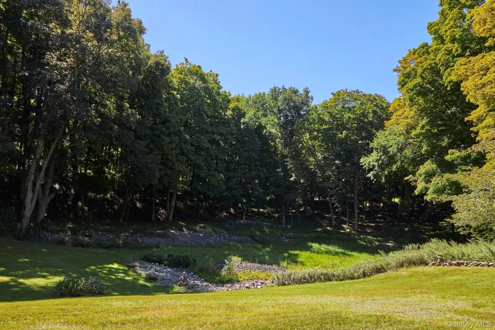 8 Old North Anson Way Stanfordville, NY 12581