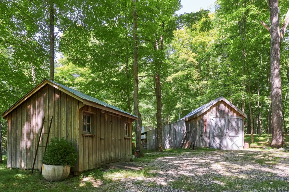 8 Old North Anson Way Stanfordville, NY 12581