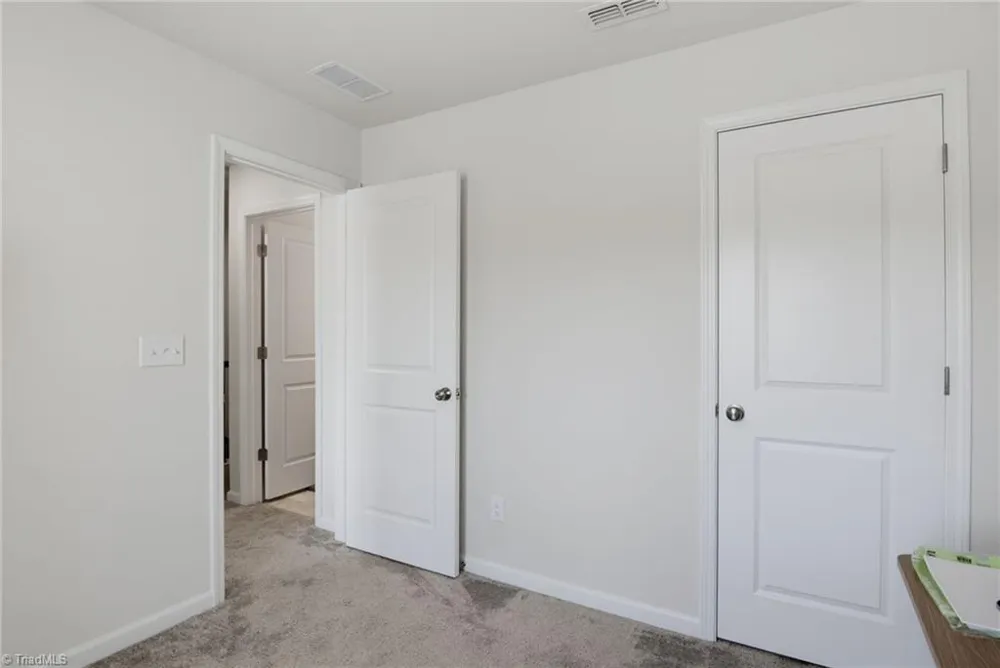 4020 Beckton Trail Jamestown, NC 27282