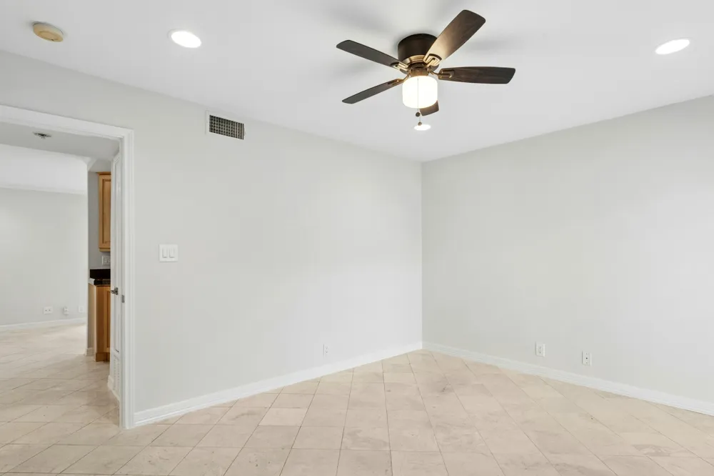 500 E Riverside Drive #114 Austin, TX 78704