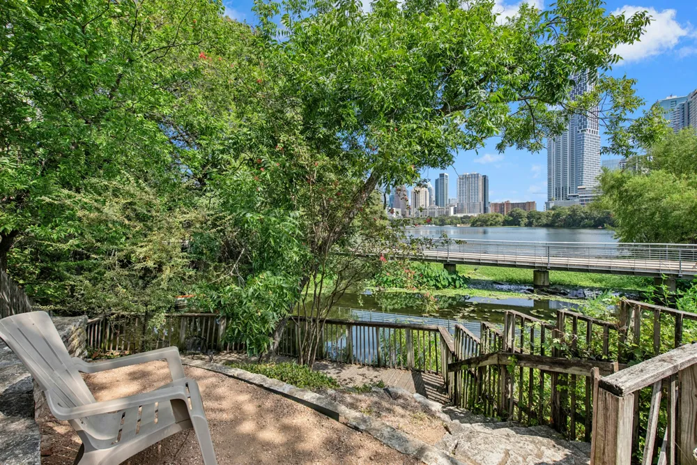 500 E Riverside Drive #114 Austin, TX 78704