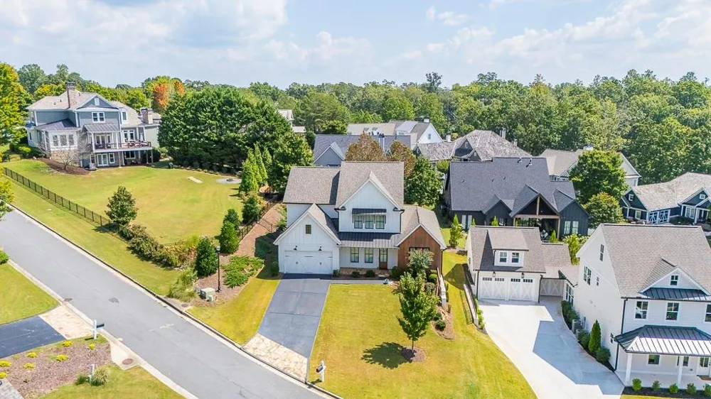 129 Blue Heron Bluff Bluff Dawsonville, GA 30534