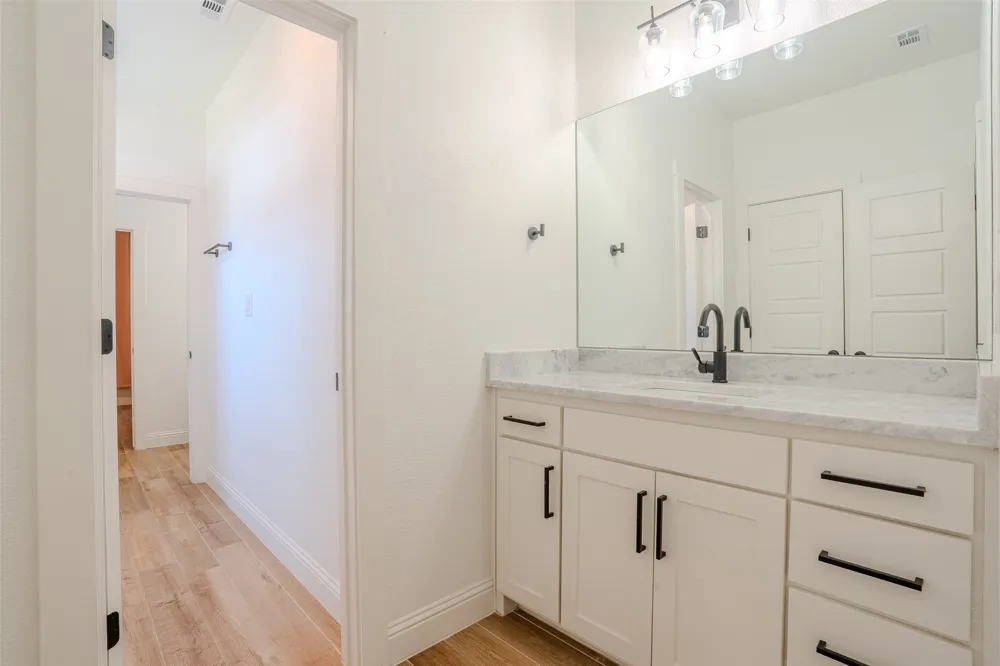 182 Saddle Horn Trail Boyd, TX 76023