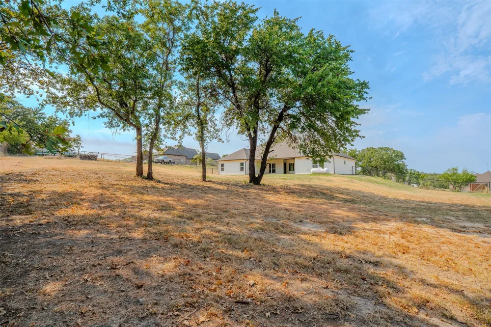 182 Saddle Horn Trail Boyd, TX 76023