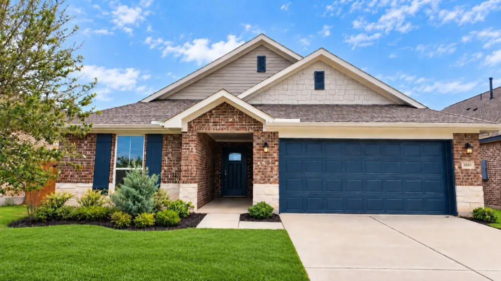 2031 Emerald Lake Trail Dayton, TX 77535