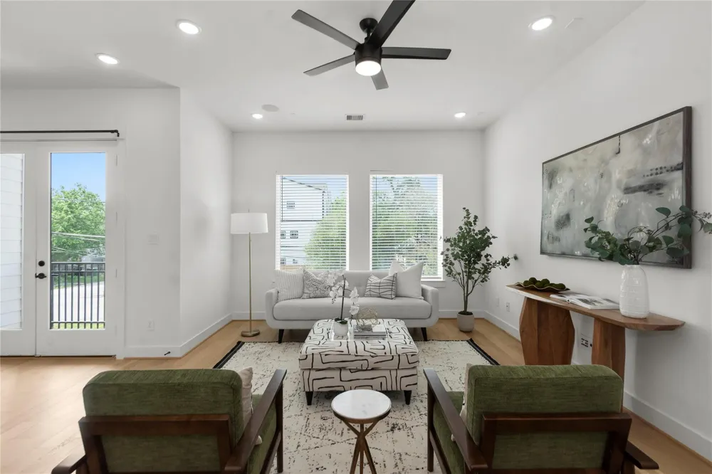 3013 Nagle Street Houston, TX 77004