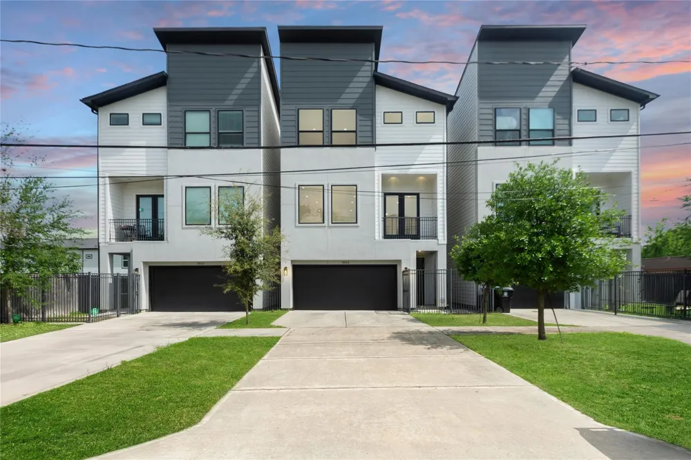 3013 Nagle Street Houston, TX 77004