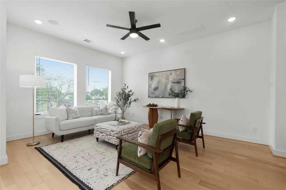 3013 Nagle Street Houston, TX 77004