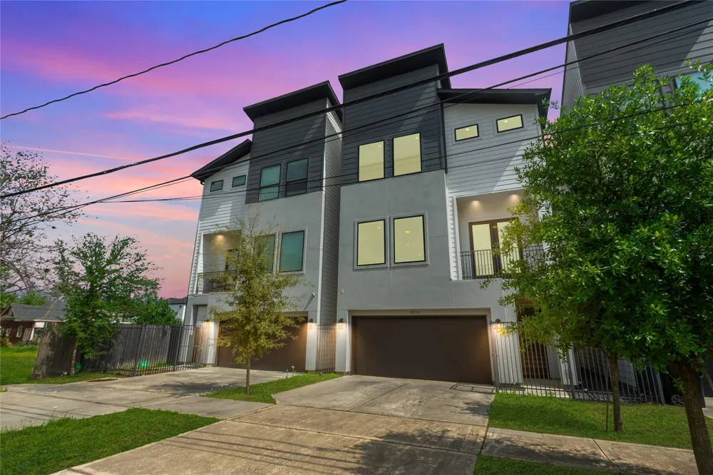 3013 Nagle Street Houston, TX 77004
