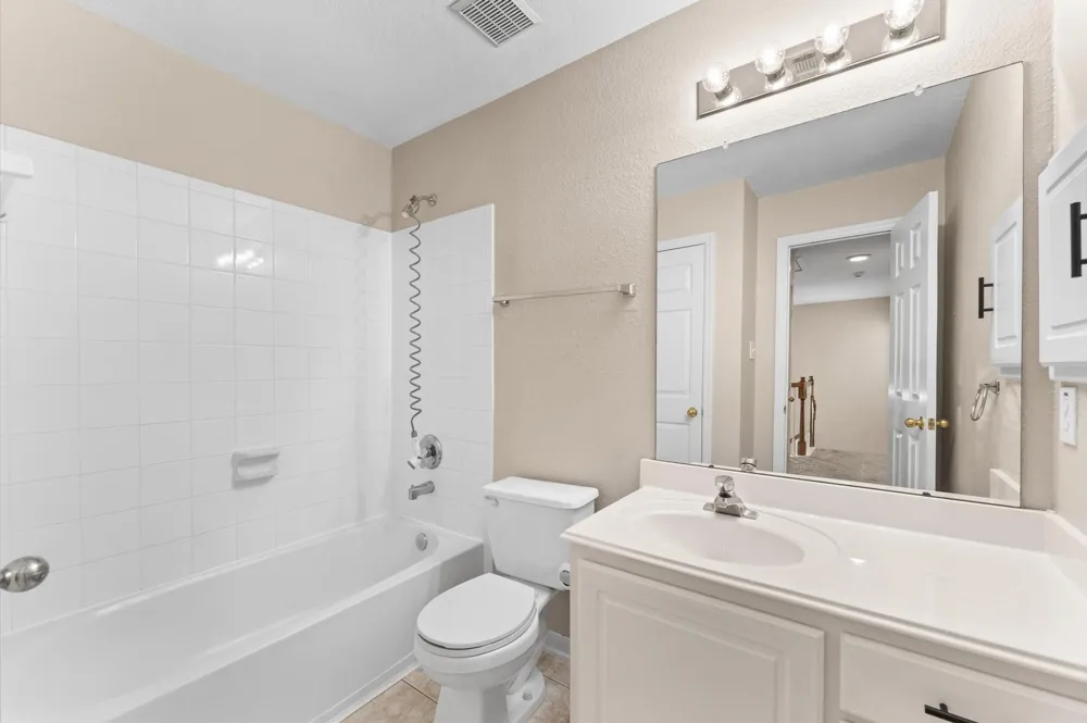97 E Greenhill Terrace Place The Woodlands, TX 77382