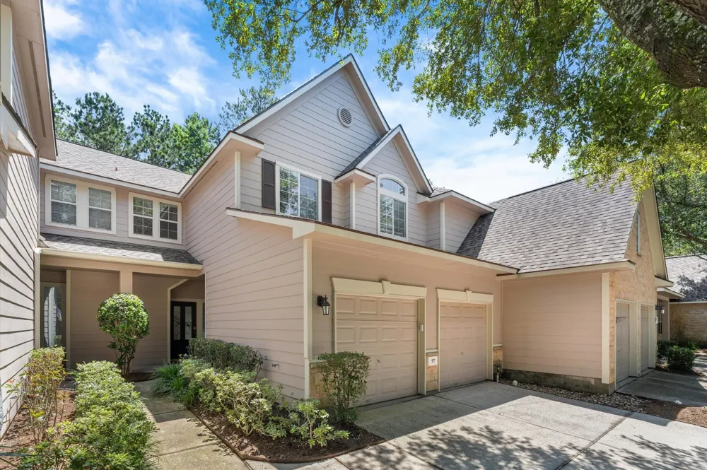 97 E Greenhill Terrace Place The Woodlands, TX 77382