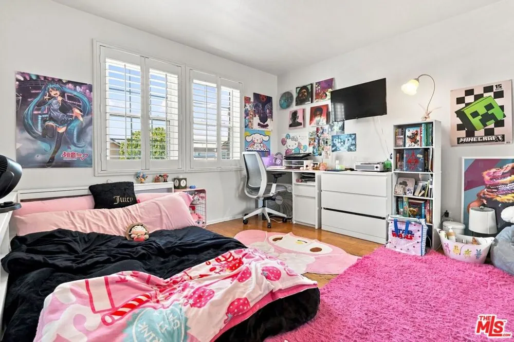 8728 Dartford Place Inglewood, CA 90305