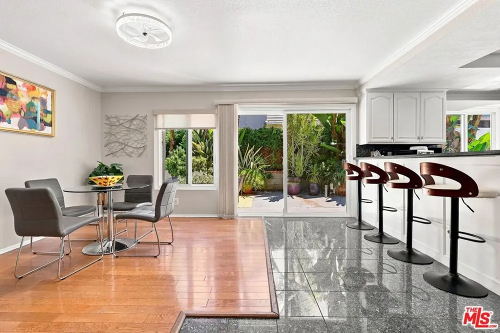 8728 Dartford Place Inglewood, CA 90305