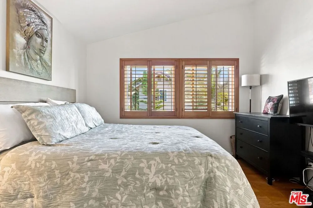 8728 Dartford Place Inglewood, CA 90305