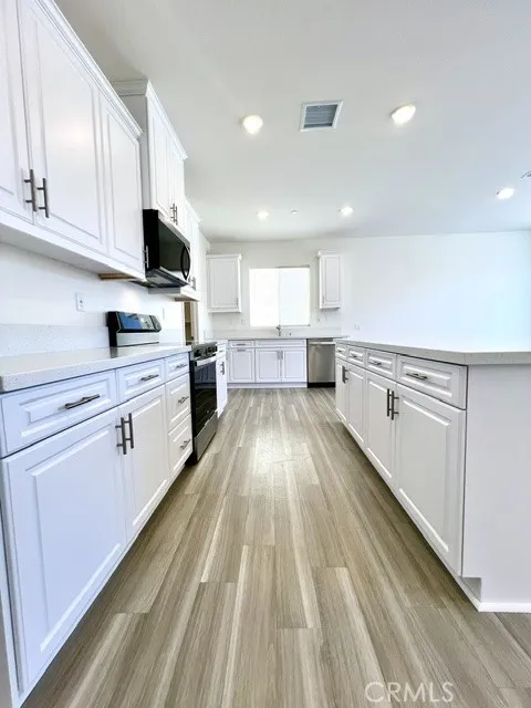 9698 Babaco Street Riverside, CA 92508