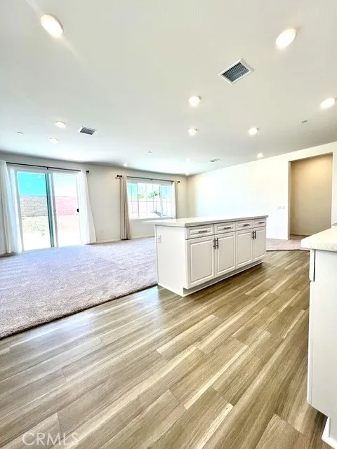 9698 Babaco Street Riverside, CA 92508