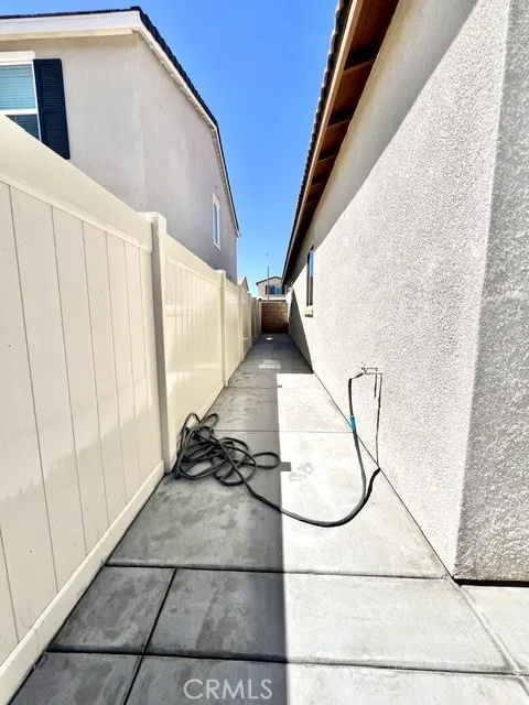 9698 Babaco Street Riverside, CA 92508
