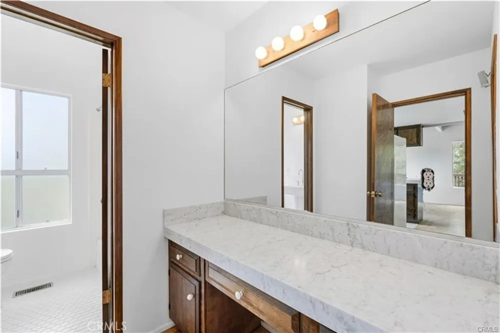 1334 St Anton Lake Arrowhead, CA 92352