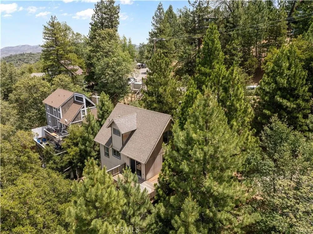 1334 St Anton Lake Arrowhead, CA 92352