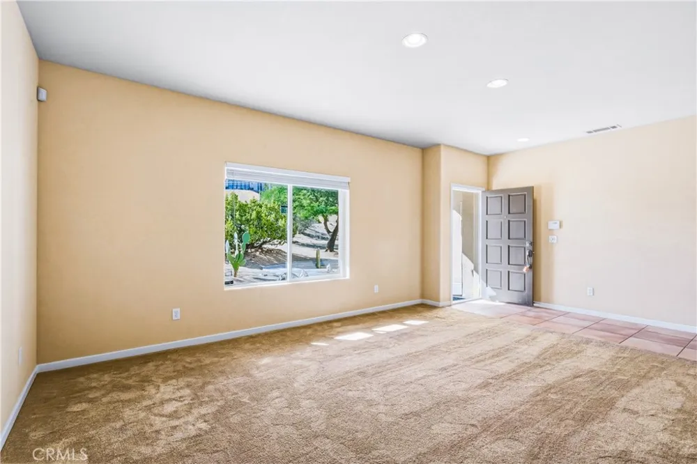6231 Mirlo Yucca Valley, CA 92284