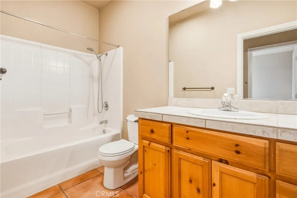 6231 Mirlo Yucca Valley, CA 92284