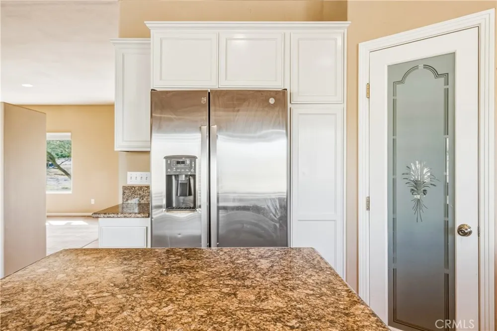 6231 Mirlo Yucca Valley, CA 92284