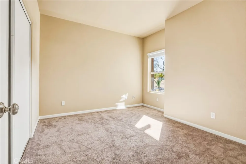 6231 Mirlo Yucca Valley, CA 92284