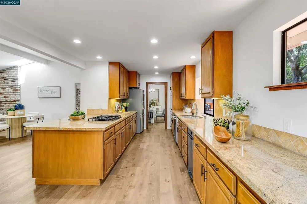 3137 Gloria Ter Lafayette, CA 94549