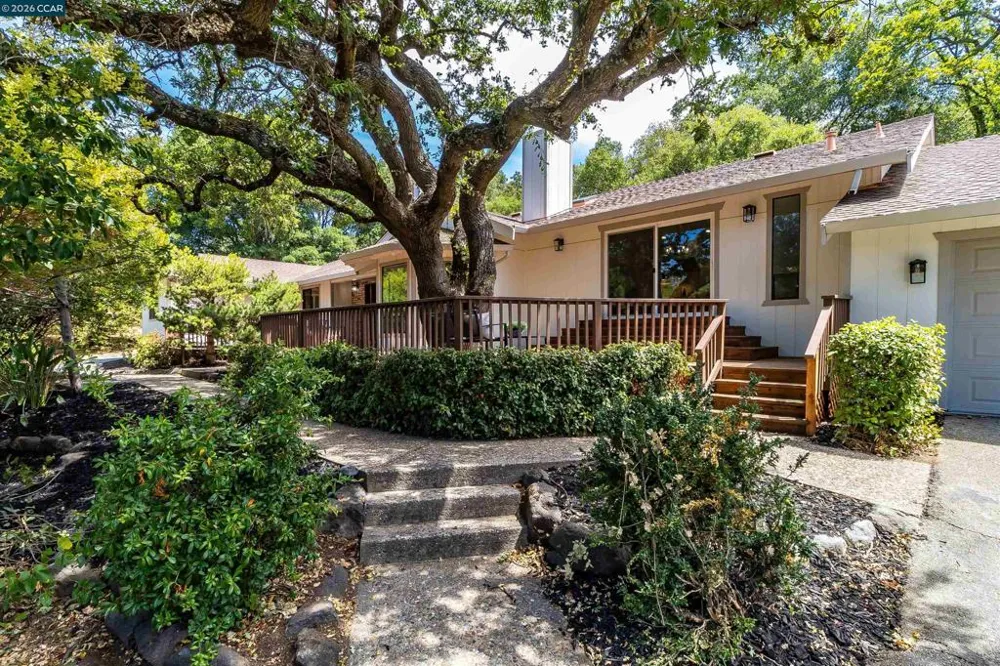 3137 Gloria Ter Lafayette, CA 94549