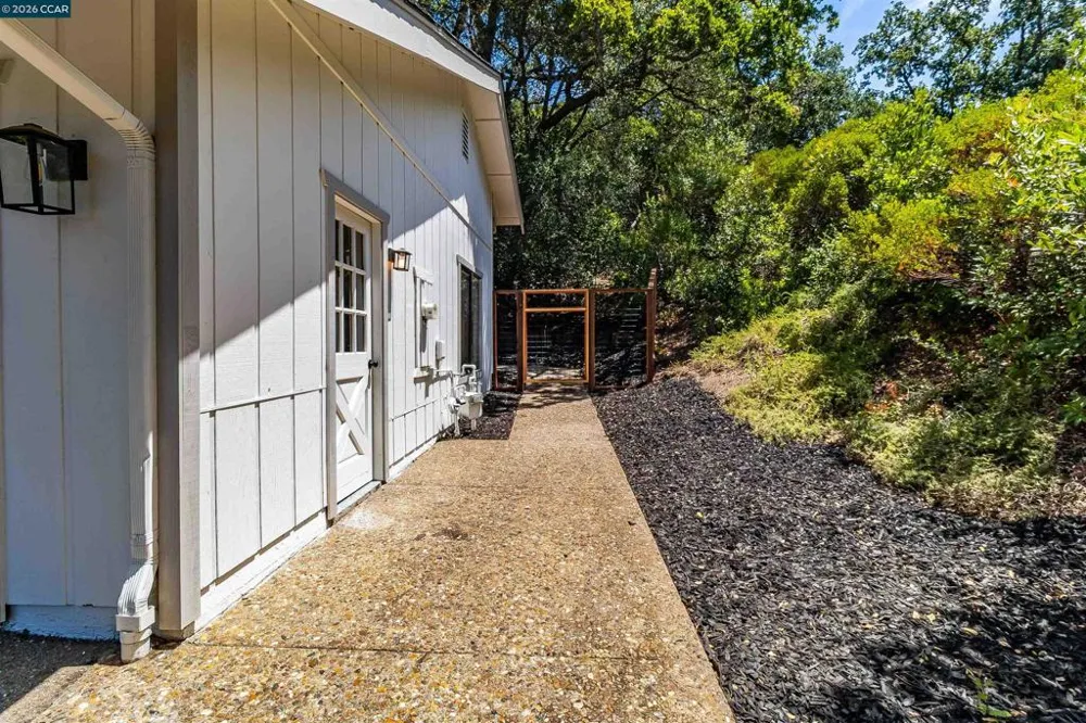 3137 Gloria Ter Lafayette, CA 94549