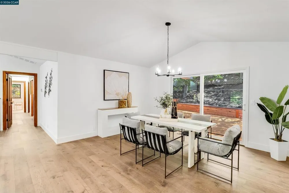 3137 Gloria Ter Lafayette, CA 94549